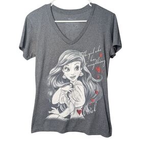 Disney Ariel Little Mermaid Graphic V-Neck Gray T-Shirt Red Glitter Hearts EUC